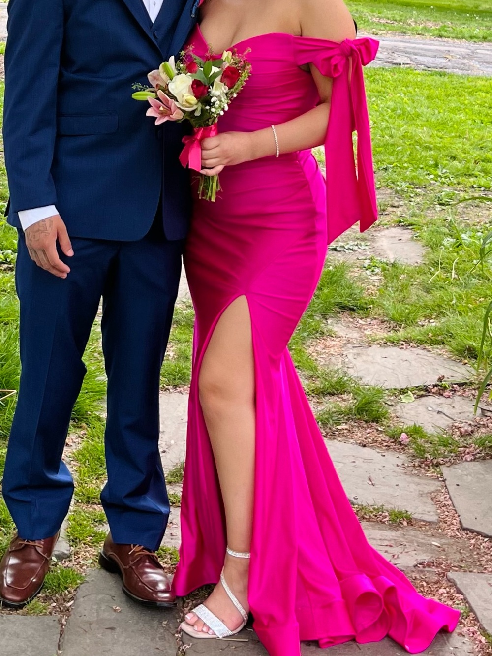 La Divine Elegant Hot Pink Dress With Adjustable Bow Strap Size 4